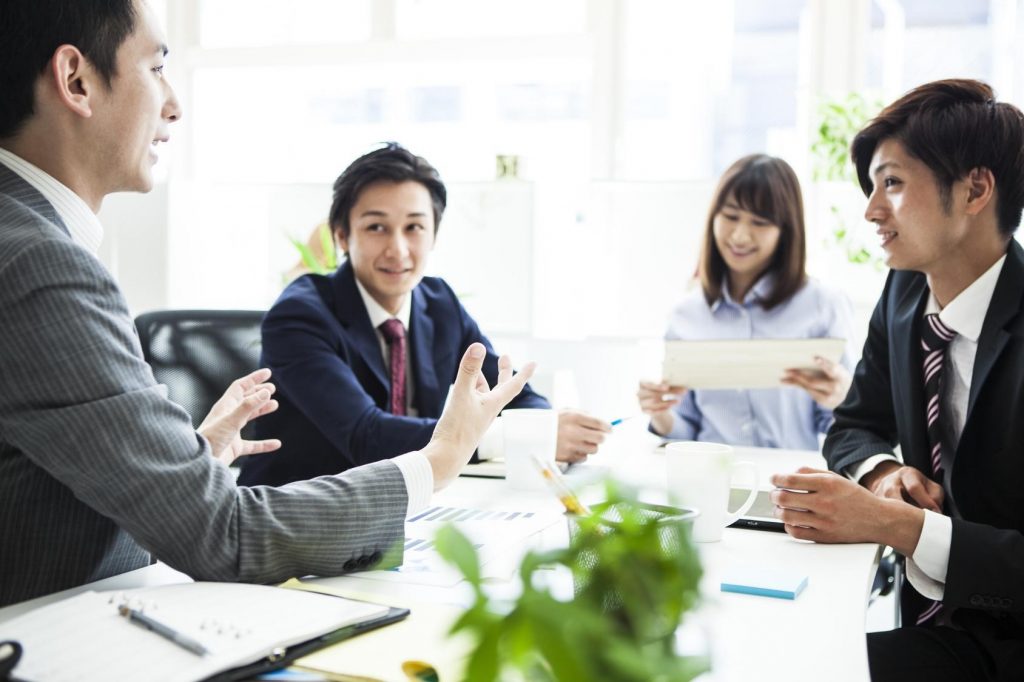 働き方改革で会議の見直しと効率化を図る！無駄な会議を削減して時間を生み出す方法